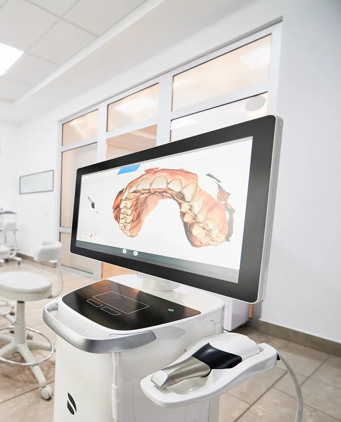 A Dental Office With a State-of-the-Art On-Site Lab